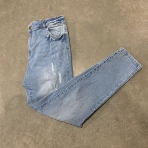 Dip Skinny Distressed Jeans